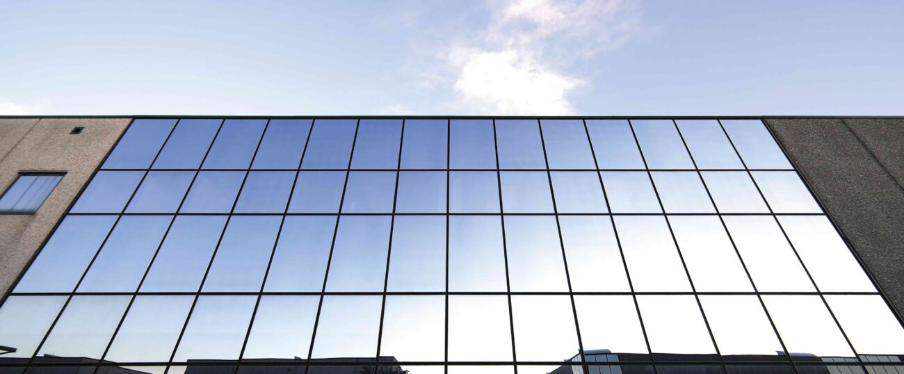 vega-cylinders-modern-headquarters-italy-2001.jpg