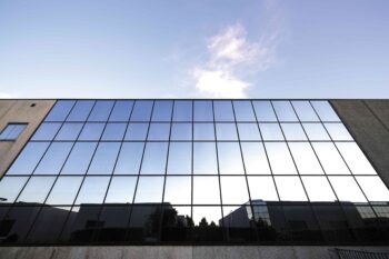 vega-cylinders-modern-headquarters-italy-2001.jpg